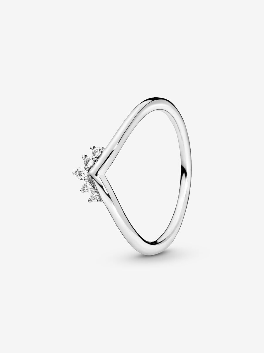 Anillo Deseo Clásico con tiara Pandora